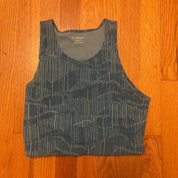 REI Tops - REI tank